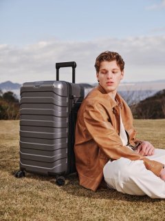 Надміцна велика валіза Xiaomi Ninetygo Cyber Trunk – 106 л, 5,2 кг Сіра