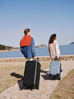 Надміцна велика валіза Xiaomi Ninetygo Cyber Trunk – 106 л, 5,2 кг Синя