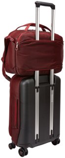 Thule Subterra Boarding Bag 23 л дорожная сумка из нейлона красная