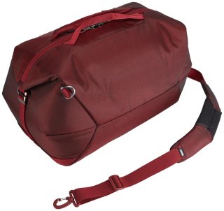 Thule Subterra Weekender Duffel 45 л спортивна сумка з нейлону червона