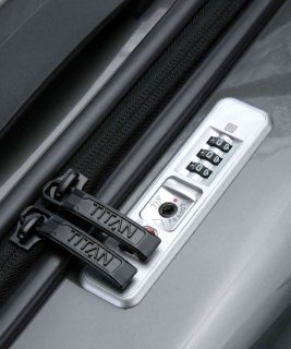 Titan Spotlight Flash велика валіза 102 л із пластику вагою 4,3 кг Антрацит