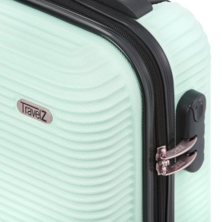 TravelZ Horizon (S) Mint 35 л валіза із пластику на 4 колесах м'ятна