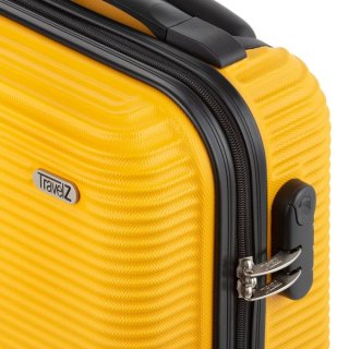 TravelZ Horizon (S) Ocher 35 л чемодан из пластика на 4 колесах желтый