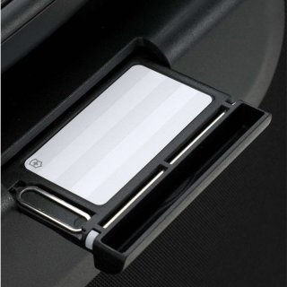 Victorinox Travel CONNEX SS/Black 28 л чемодан из нейлона на 4 колесах черный