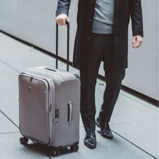 Victorinox Travel CONNEX SS/Grey 69 л чемодан из нейлона на 4 колесах серый