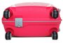 Средний полипропиленовый чемодан на 4-х колесах 70 л Roncato Light, малиновый