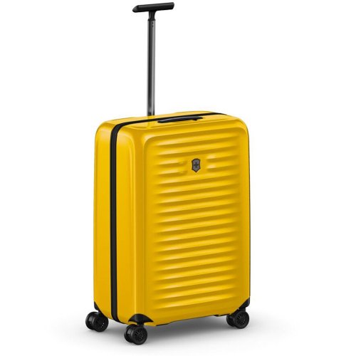 Средний чемодан Victorinox Airox – 74 л, 3,8 кг Желтый