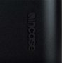 Малый чемодан из поликарбоната 41 л Incase Novi 4 Wheel Hubless 22, черный