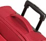 Средний чемодан на 4-х колесах 62/72 л Travelite Delta, красный