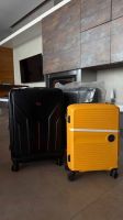 Середня валіза Wenger Amplix Hardside – 78/90 л, 4,65 кг Чорна 653326