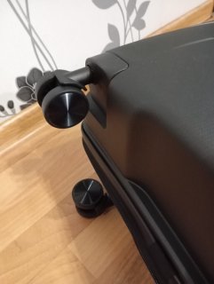 Середня валіза V&V Travel Flash light 2.0 з розширенням на 83/95 л вагою 3,2 кг Чорний 8019.2-65-3