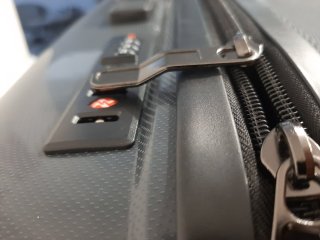 Середня валіза Carbon Fashion – 62 л, 3 кг Сіра 131 product