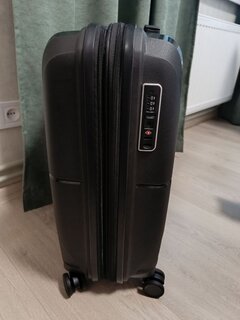 Маленький чемодан AIRTEX 245 ручная кладь на 40 л весом 2,3 кг из полипропилена Антрацит 245-14