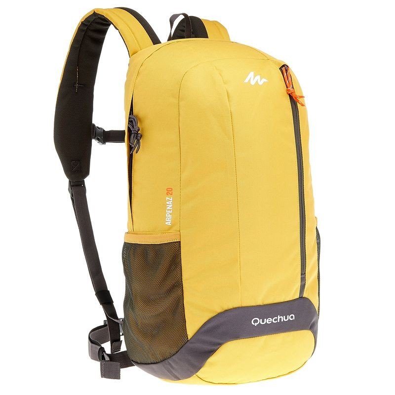 Практичный городской рюкзак 20 л. Quechua ARPENAZ желтый